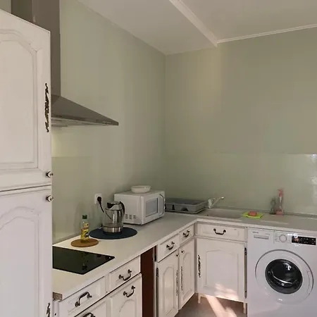 Maison De Dans La Brise Des Pins *